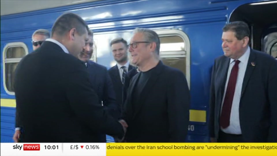 Still from Sky News at 1:00
