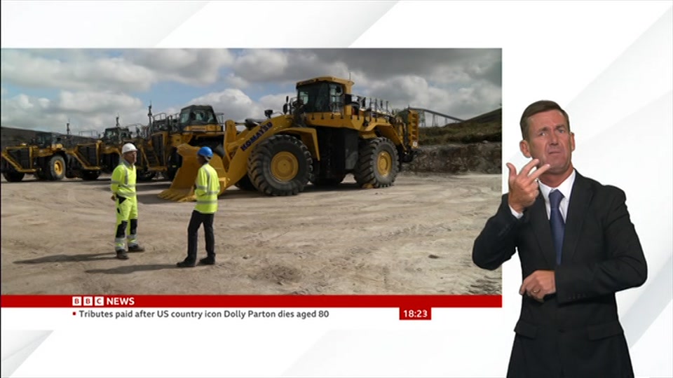 Still from BBC News at 23:00
