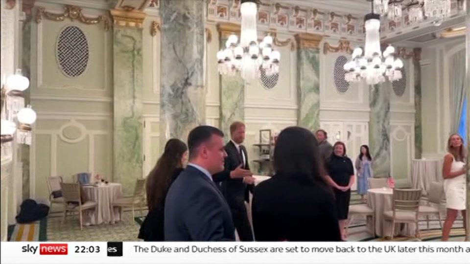 Still from Sky News at 3:00