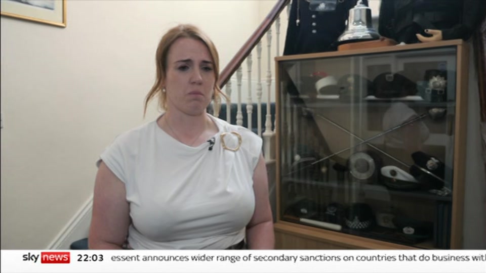 Still from Sky News at 3:00