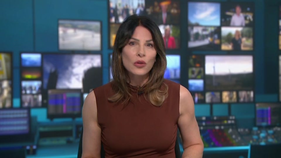 Still from ITV at 18:00
