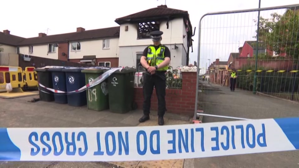 Broadcast still at 24m. ITV, ITV News at Ten, 27 August 2026.