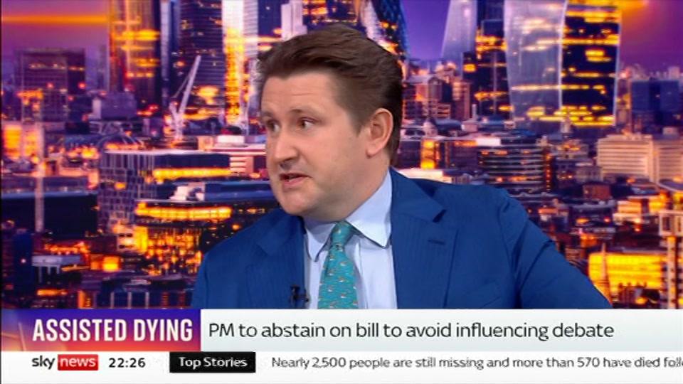 Still from Sky News at 1:00
