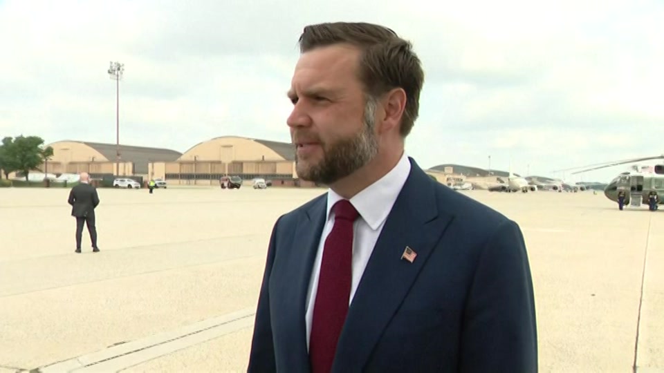 Broadcast still at 18m 30s. Channel 4, Channel 4 News, 31 August 2026.