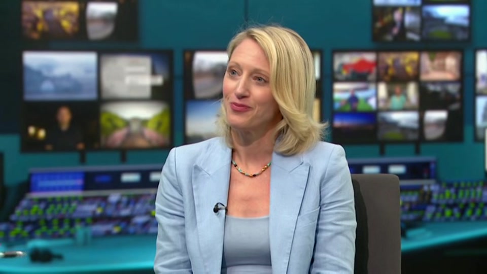 Still from ITV at 8:00
