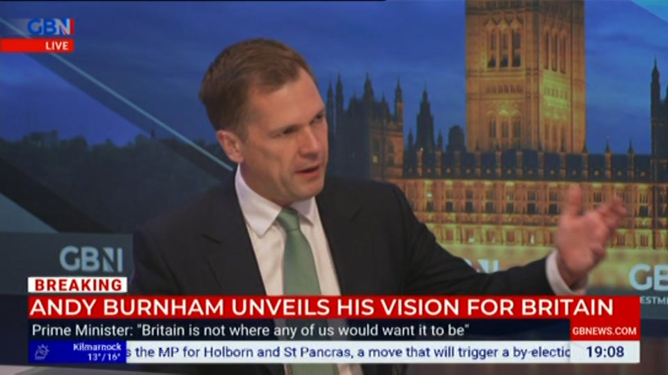 Still from GB News at 8:00