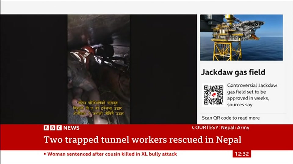Still from BBC Two at 17:00