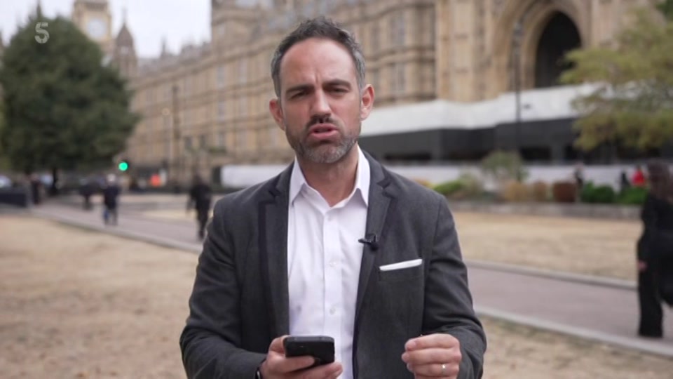 Broadcast still at 13m 30s. Channel 5, 5 News with Dan Walker, 4 September 2026.