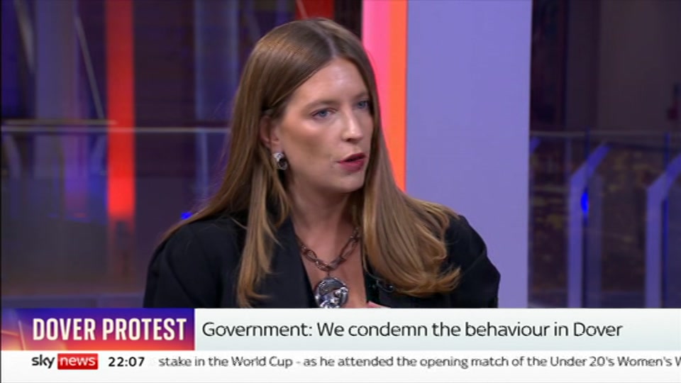Still from Sky News at 7:00