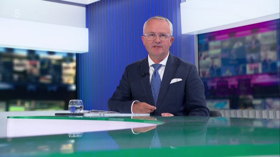 Still from Channel 5 at 10:30