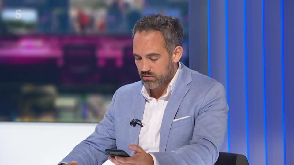 Broadcast still at 15m. Channel 5, 5 News with Dan Walker, 15 September 2026.