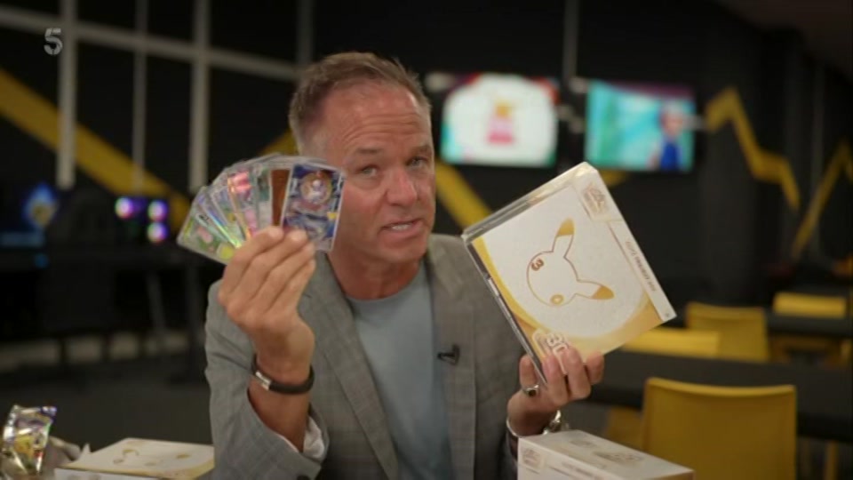 Still from Channel 5 at 1:00