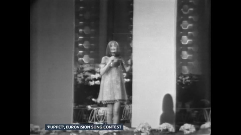 Broadcast still at 16m. ITV, ITV Lunchtime News, 18 September 2026.