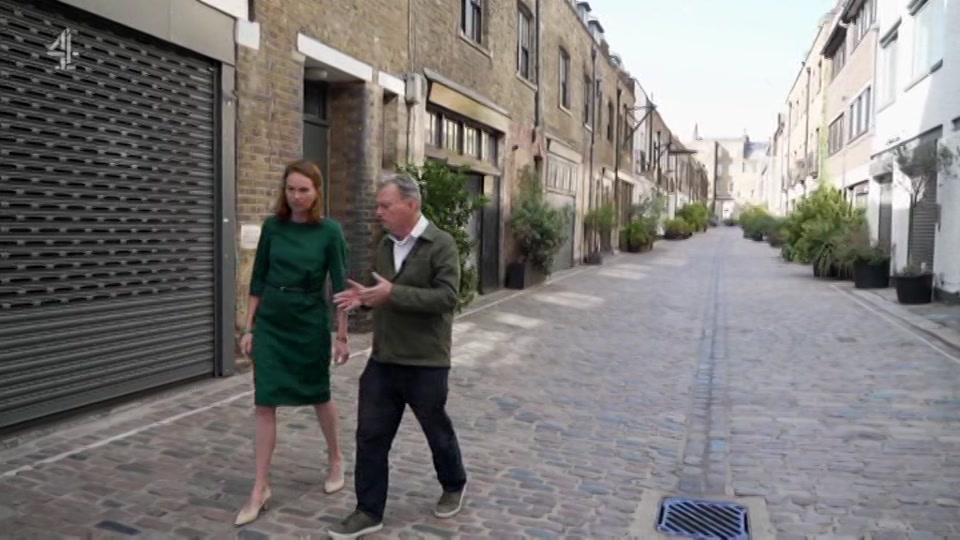 Still from Channel 4 at 4:00