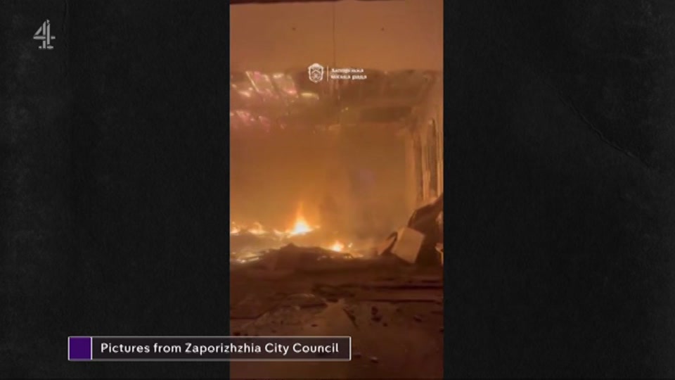 Broadcast still at 1m. Channel 4, Channel 4 News Summary, 21 September 2026.