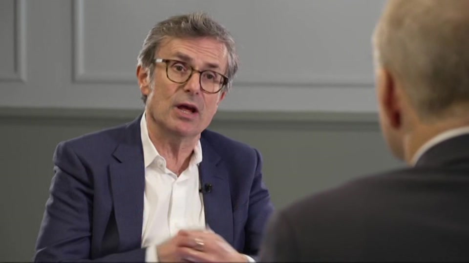 Still from ITV at 17:00