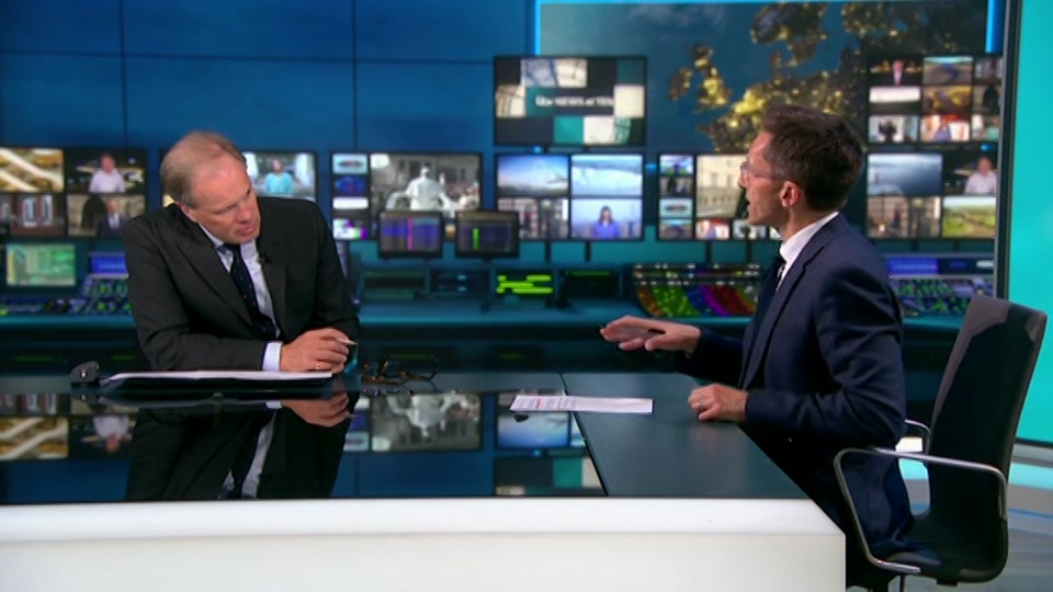 Broadcast still at 7m 30s. ITV, ITV News at Ten, 21 September 2026.