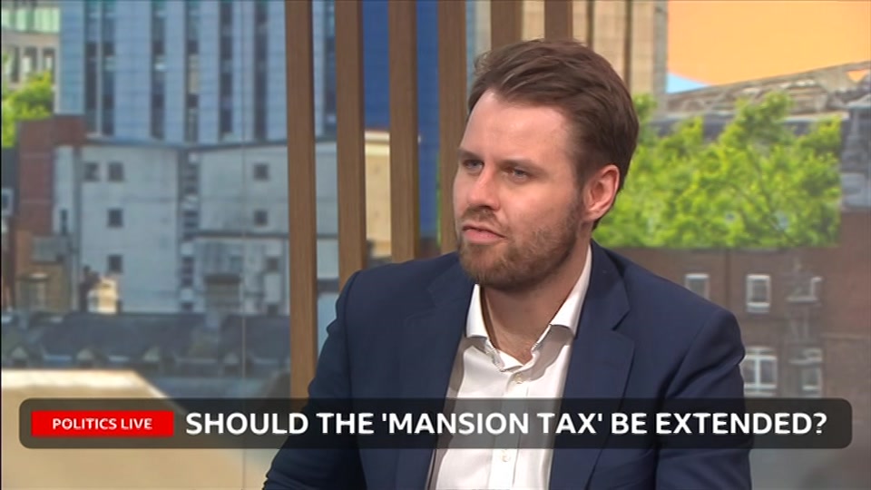Broadcast still at 40m 30s. BBC Two, Politics Live, 22 September 2026.