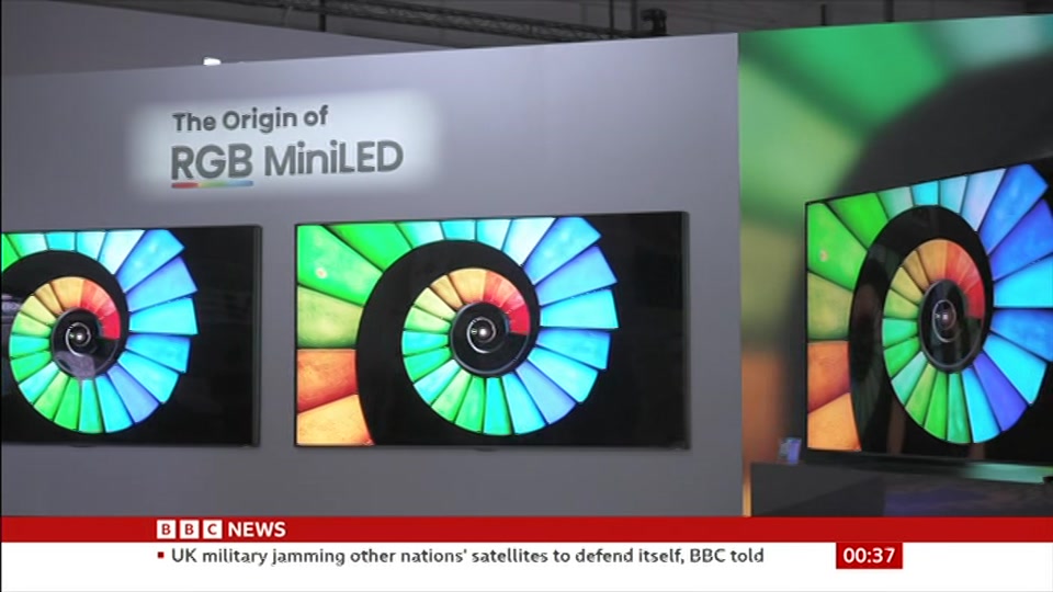 Still from BBC News at 7:00