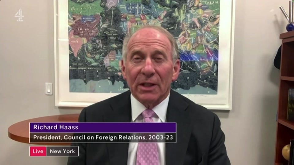 Broadcast still at 7m 30s. Channel 4, Channel 4 News, 25 September 2026.