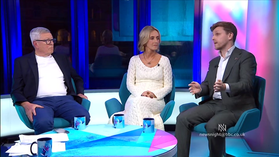 Broadcast still at 20m. BBC Two, Newsnight, followed by Weather, 25 September 2026.