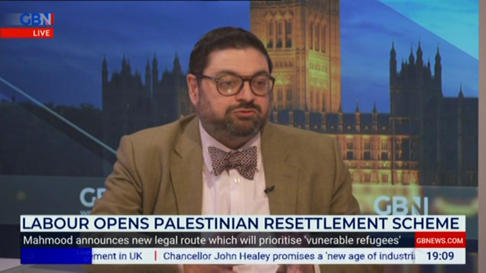 Still from GB News at 9:00