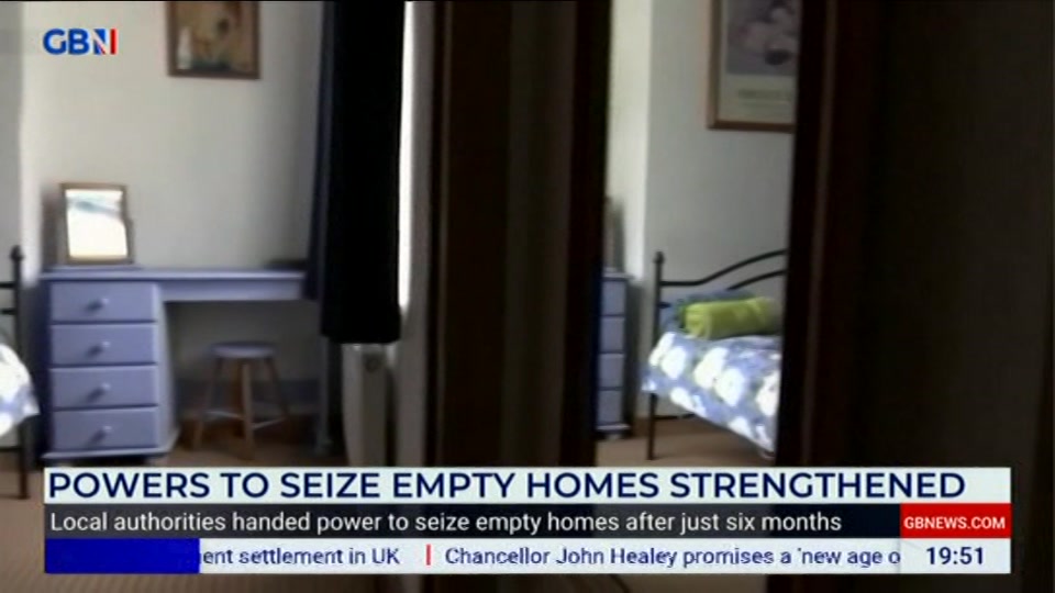 Broadcast still at 51m 30s. GB News, New: Farage, 28 September 2026.