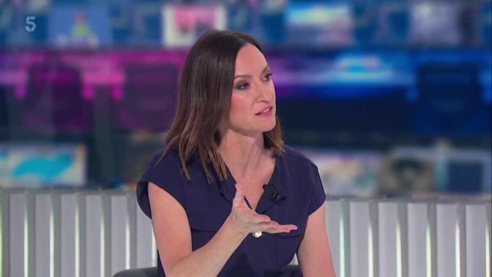 Broadcast still at 22m. Channel 5, 5 News with Dan Walker, 30 September 2026.