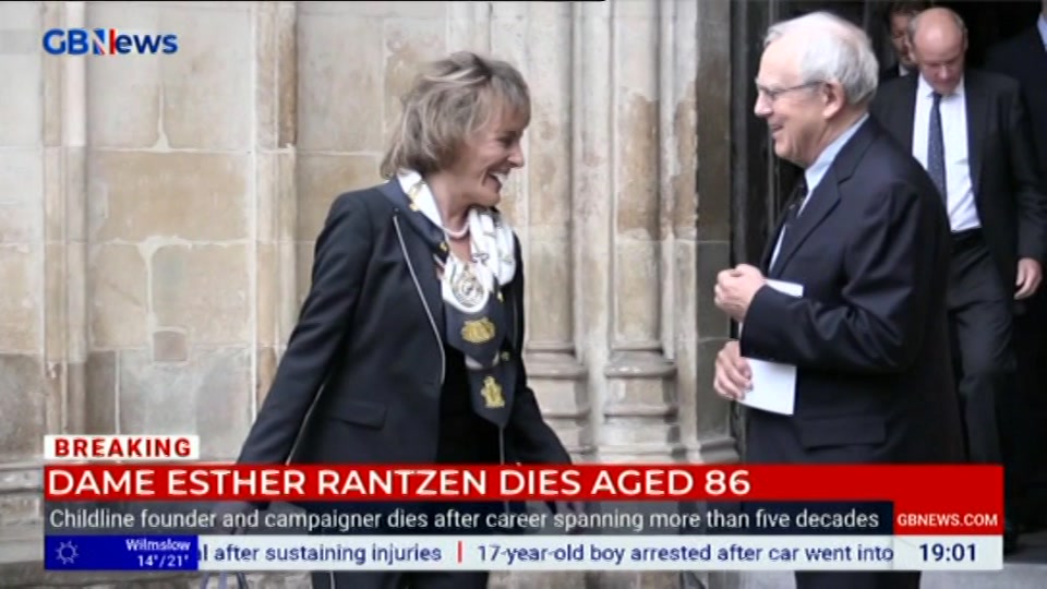 Still from GB News at 1:00