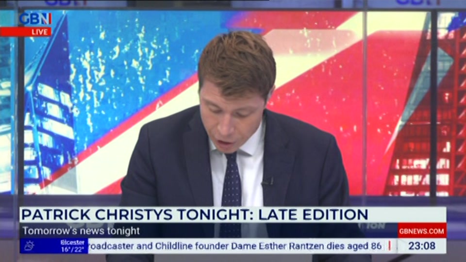 Still from GB News at 8:00