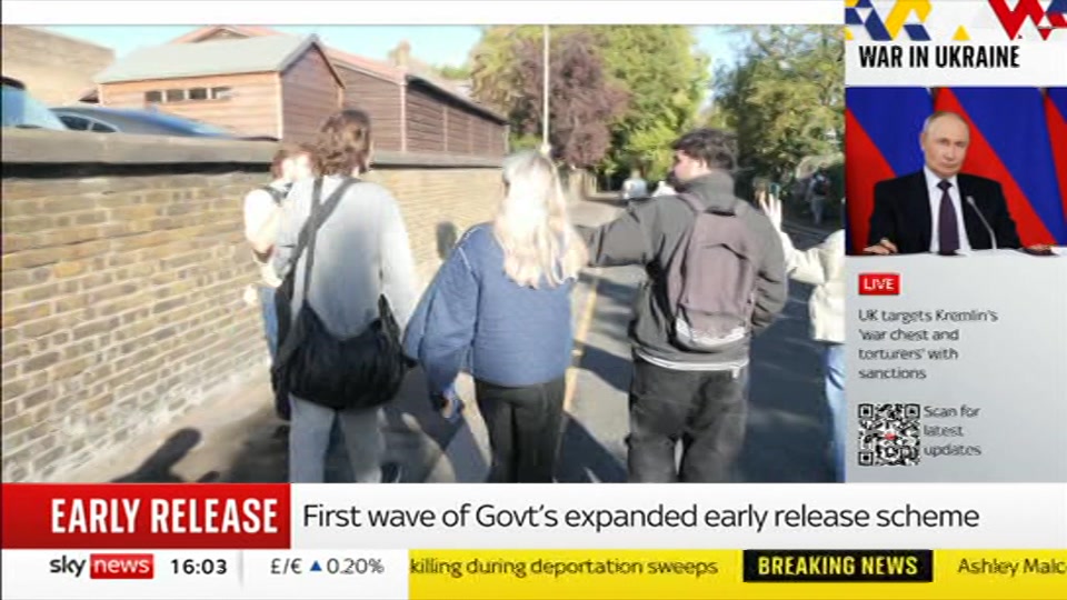 Broadcast still at 3m. Sky News, Sky News Today with Jayne Secker, 1 October 2026.