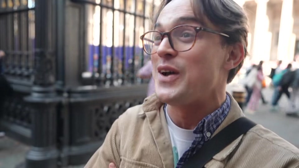 Still from ITV at 7:00