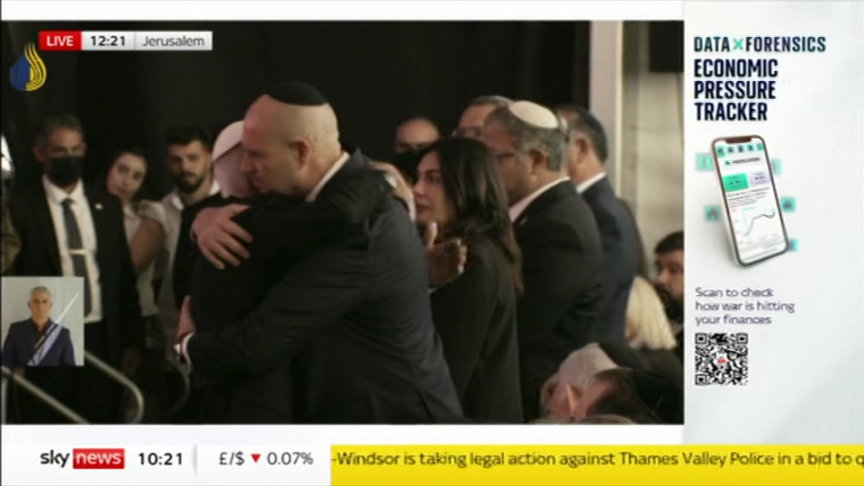 Broadcast still at 21m. Sky News, Sky News Today with Gareth Barlow, 5 October 2026.