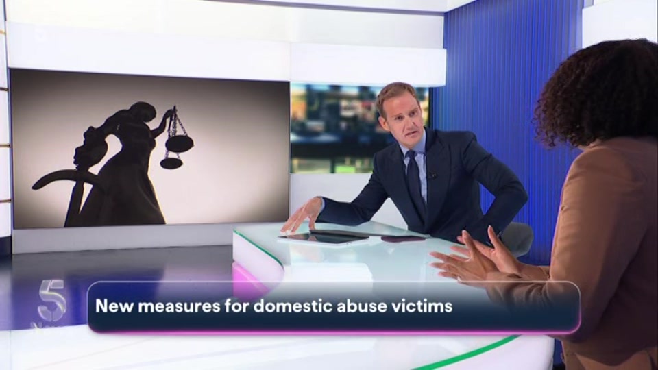Broadcast still at 28m. Channel 5, 5 News with Dan Walker, 5 October 2026.