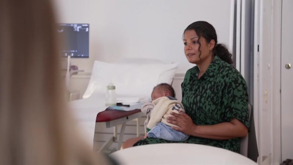 Broadcast still at 29m. ITV, ITV Evening News, 5 October 2026.