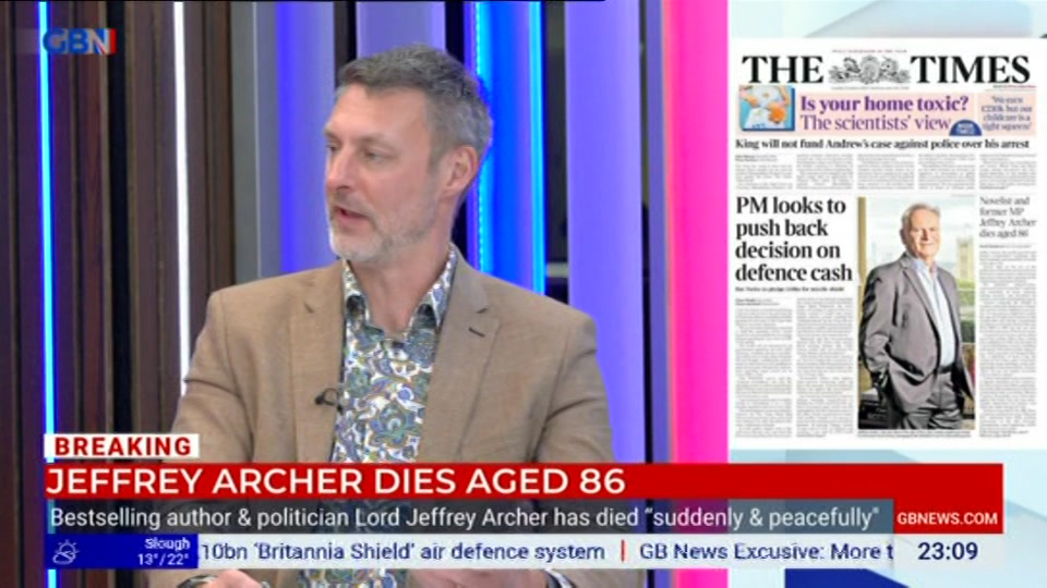 Still from GB News at 9:00