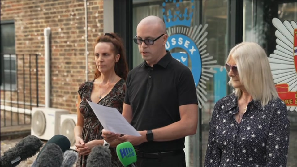 Still from BBC One at 8:00