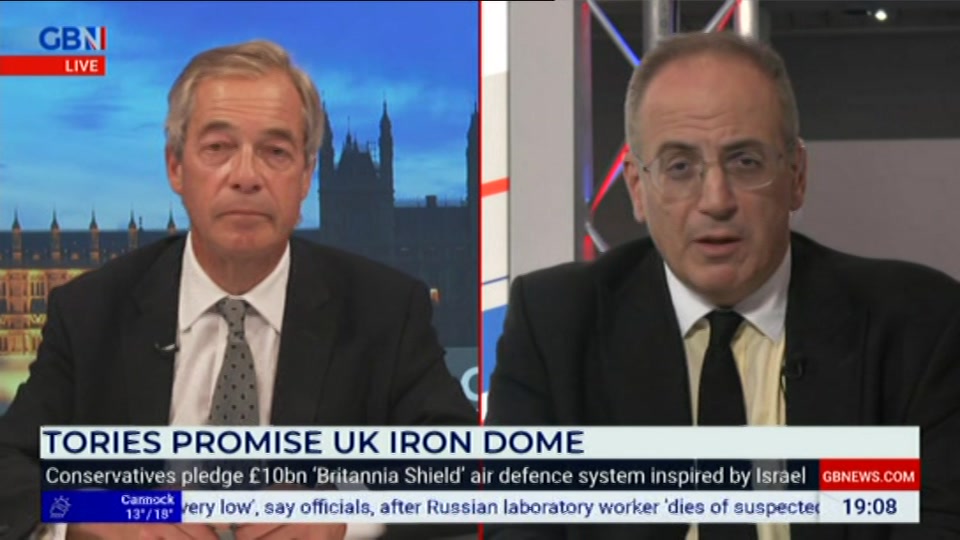 Still from GB News at 8:00