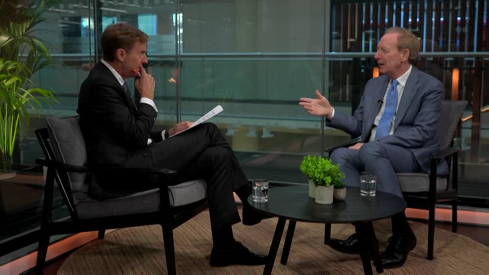 Broadcast still at 25m. ITV, ITV News at Ten, 8 October 2026.