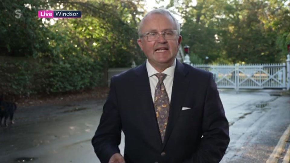 Broadcast still at 11m. Channel 5, 5 News with Dan Walker, 9 October 2026.
