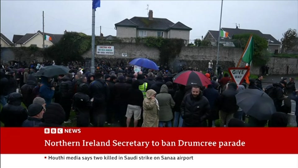 Still from BBC News at 1:00