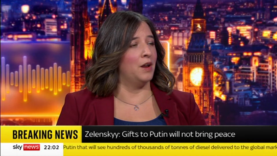 Still from Sky News at 2:00