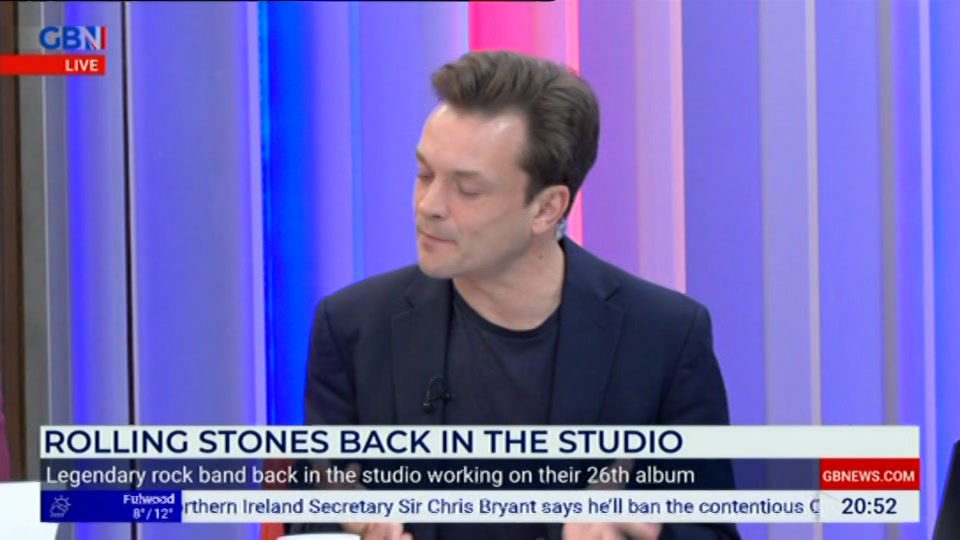 Broadcast still at 52m 30s. GB News, New: The Saturday Five Extra, 10 October 2026.