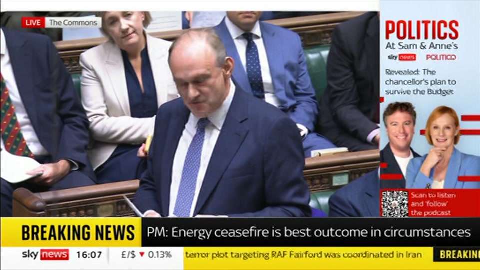 Still from Sky News at 7:00