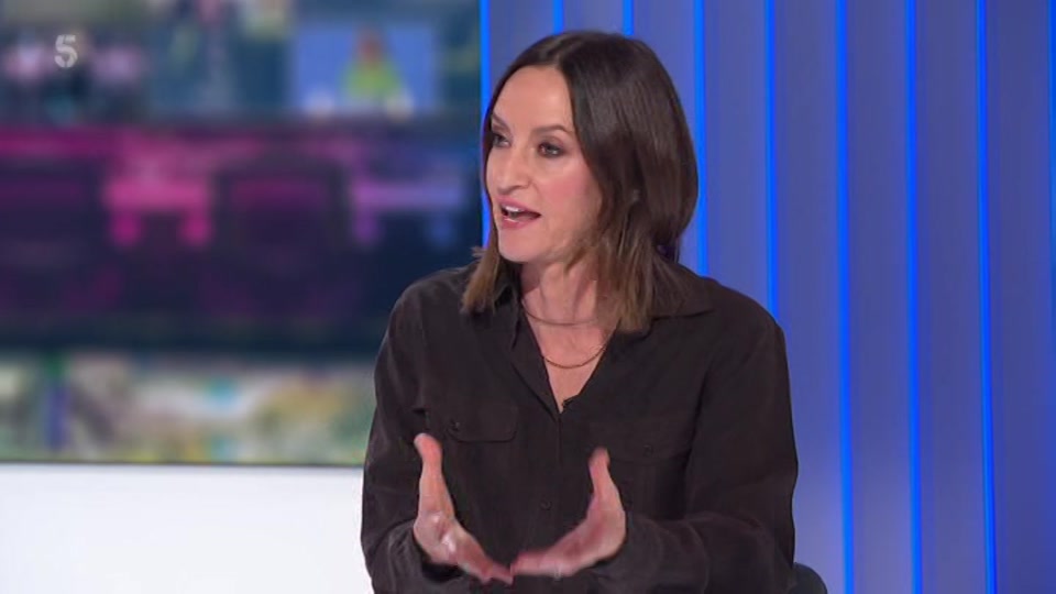 Broadcast still at 2m 30s. Channel 5, 5 News with Dan Walker, 13 October 2026.