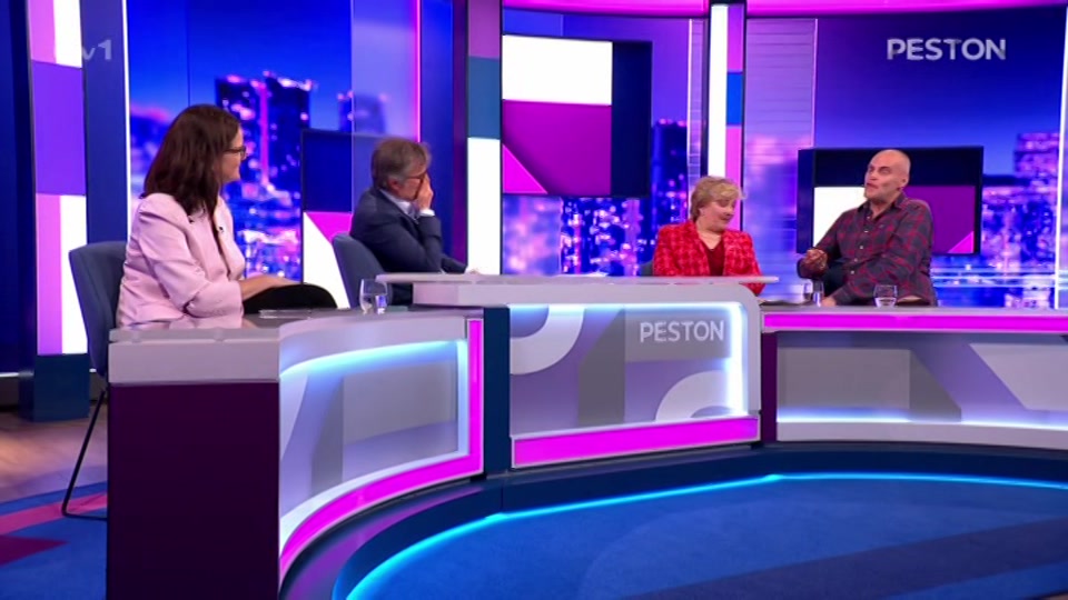 Still from ITV at 41:30