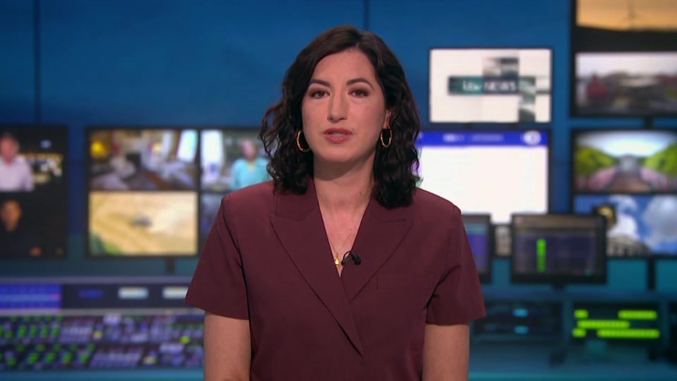 Still from ITV at 2:00