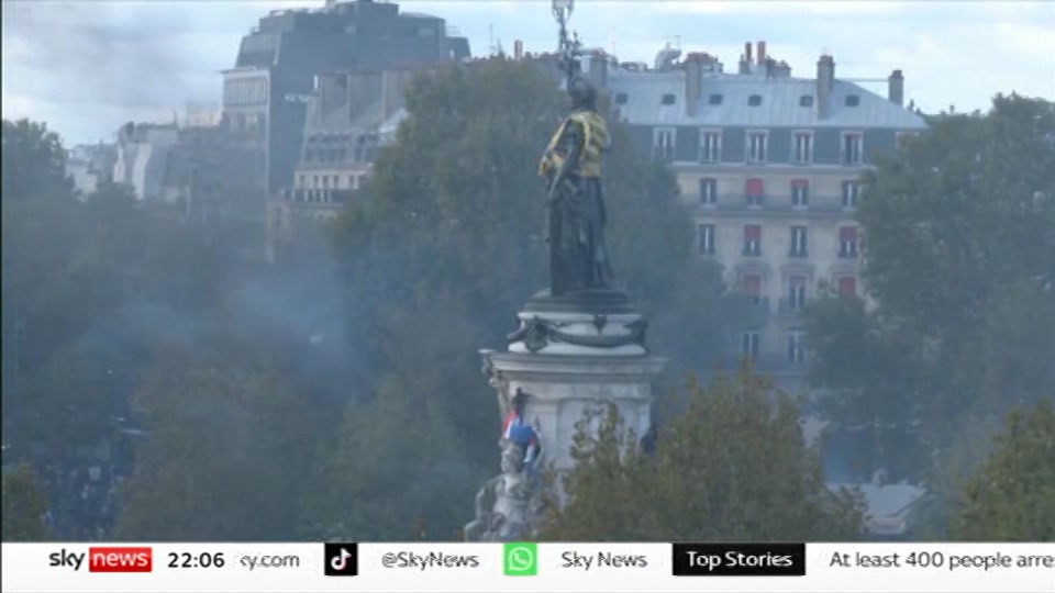 Still from Sky News at 6:00