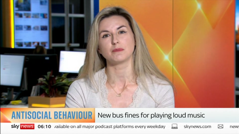 Broadcast still at 10m 30s. Sky News, Mornings, 19 October 2026.