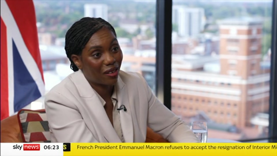 Broadcast still at 23m. Sky News, Mornings, 19 October 2026.